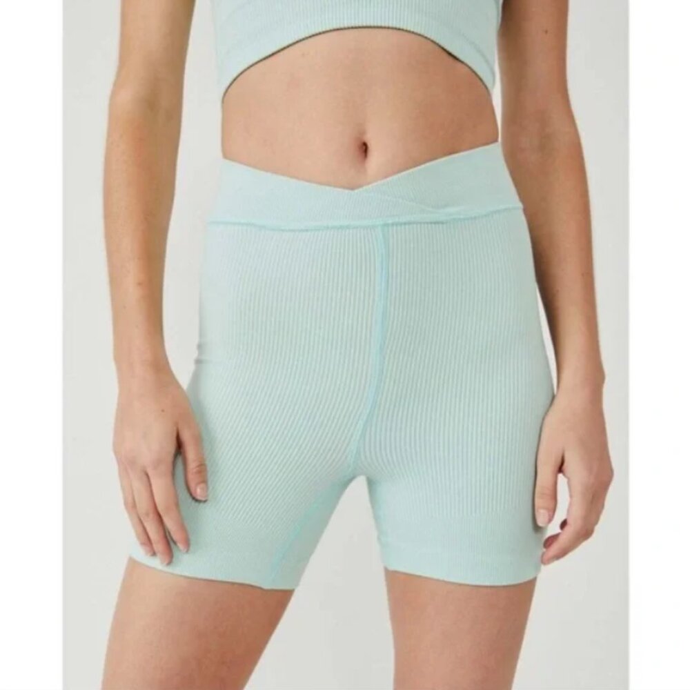 Free People Movement Free Throw ribbed‎ biker shorts turquoise mint L